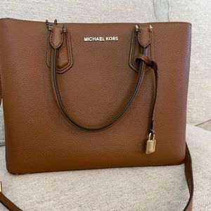 Michael Kors crossbody